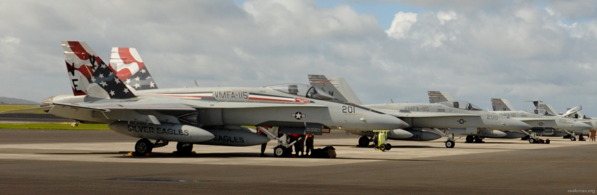 vmfa-115 silver eagles marine fighter attack squadron f/a-18a+ hornet 140 lajes airfield azores