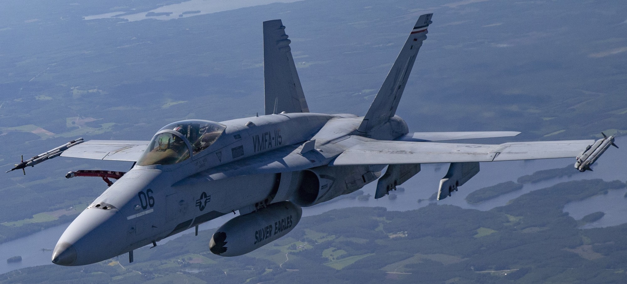 vmfa-115 silver eagles marine fighter attack squadron usmc f/a-18c hornet 210