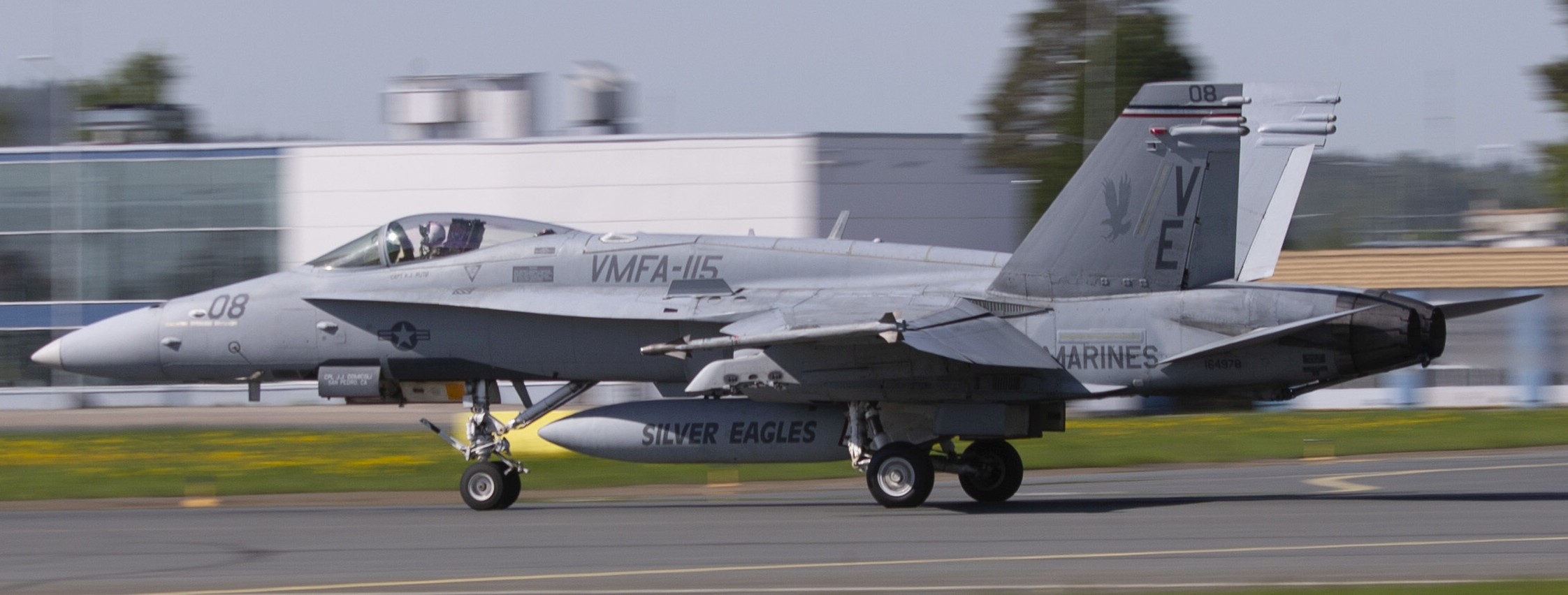 vmfa-115 silver eagles marine fighter attack squadron usmc f/a-18c hornet 219