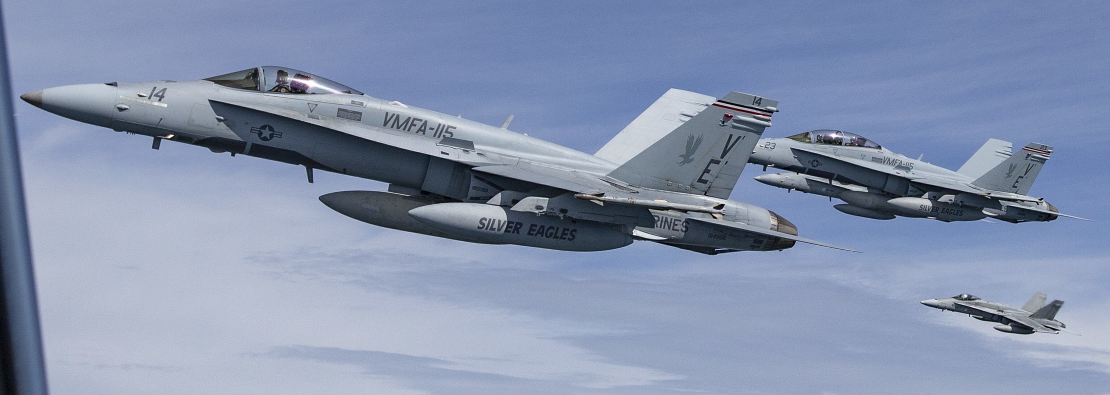 vmfa-115 silver eagles marine fighter attack squadron usmc f/a-18c hornet 229