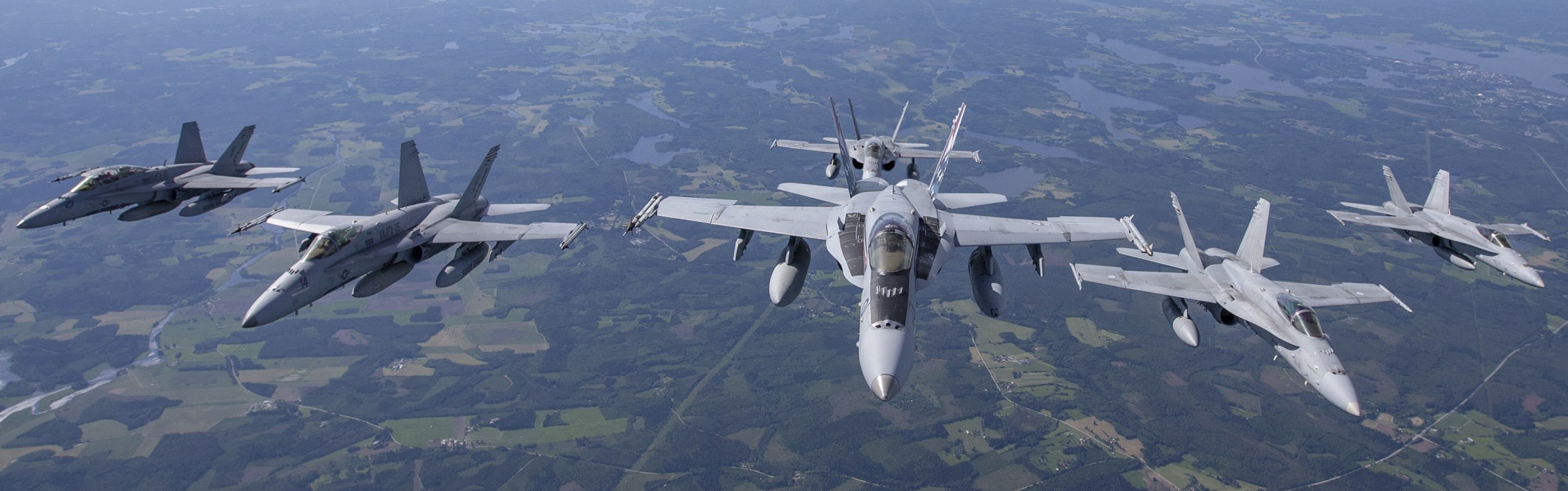 vmfa-115 silver eagles marine fighter attack squadron usmc f/a-18c hornet 232 finnish air force rissala