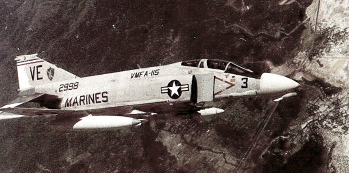 vmfa-115 silver eagles marine fighter attack squadron f-4b phantom ii 75