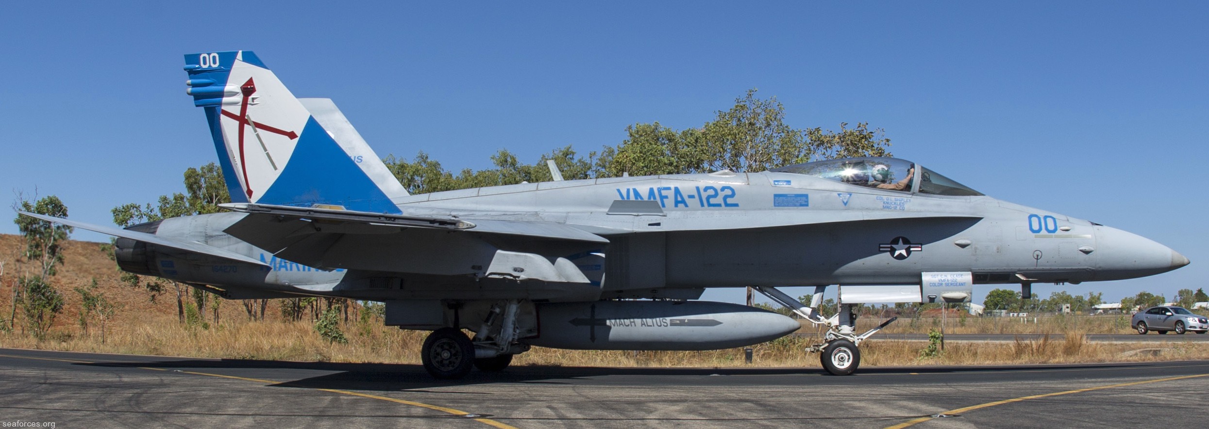 vmfa-122 werewolves f/a-18c hornet marine fighter attack squadron 54