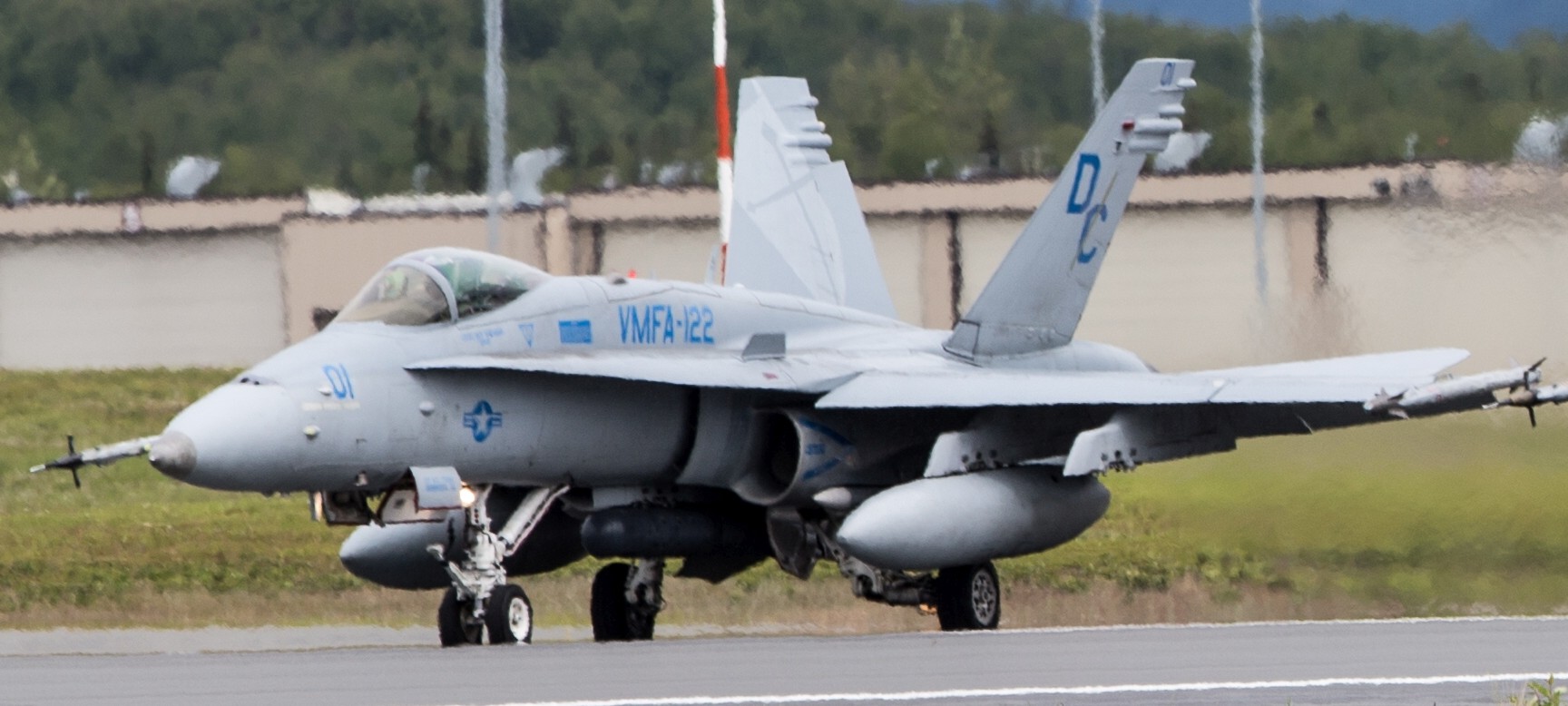 vmfa-122 flying leathernecks f/a-18c hornet marine fighter attack squadron 77 elmendorf richardson alaska