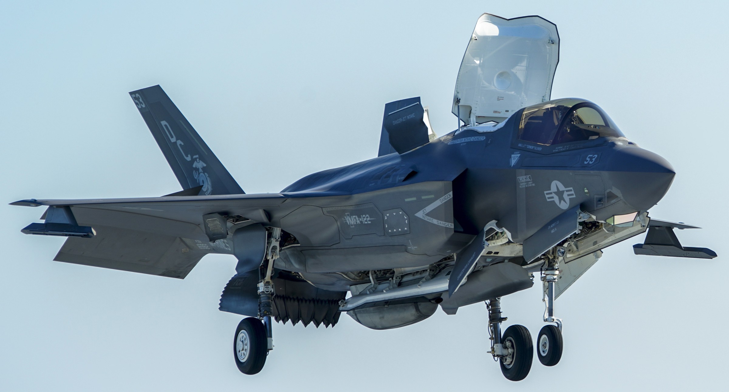 vmfa-122 flying leathernecks marine fighter attack squadron lockheed martin f-35b lightning ii 112x