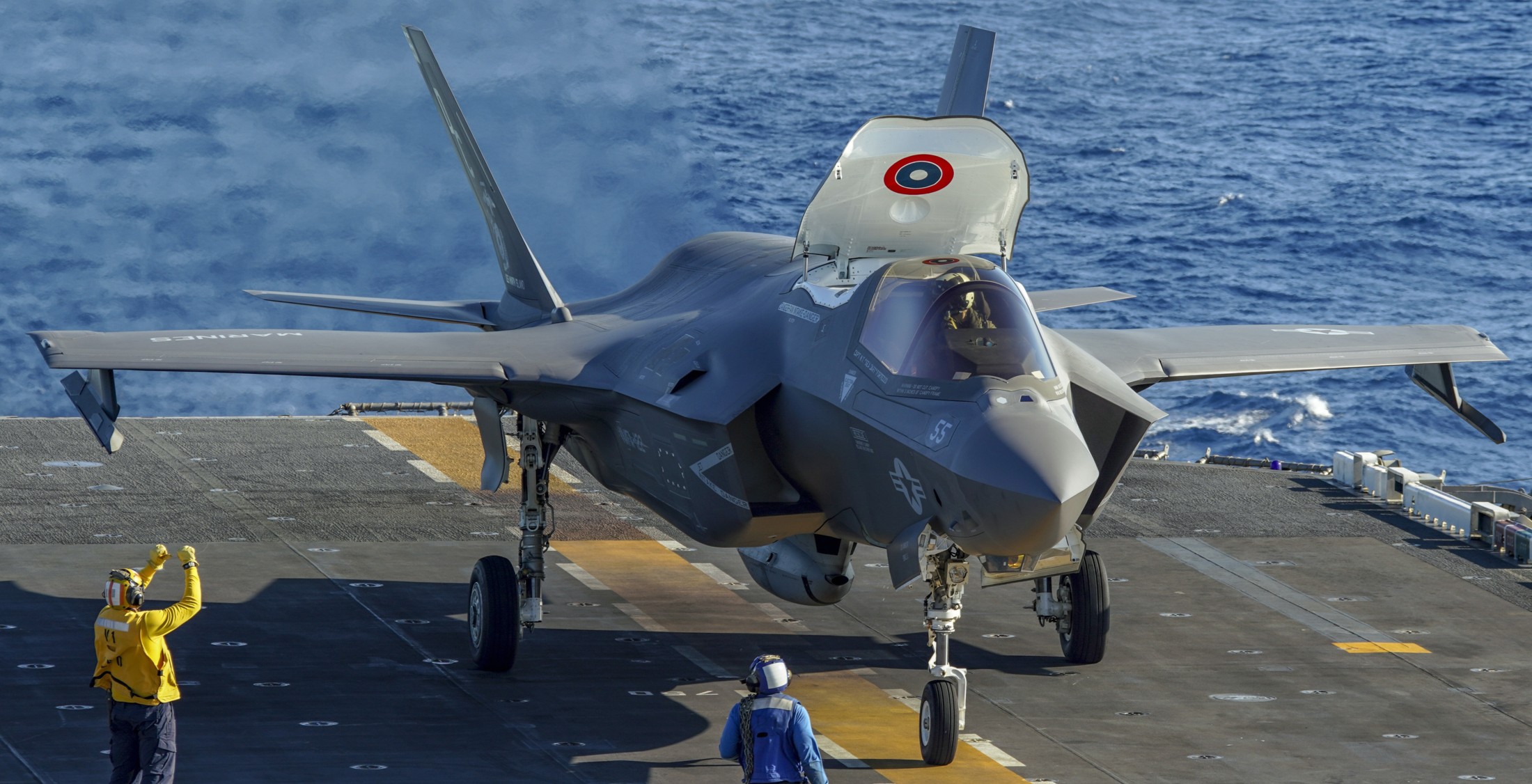 vmfa-122 flying leathernecks marine fighter attack squadron f-35b lightning ii 113 uss makin island