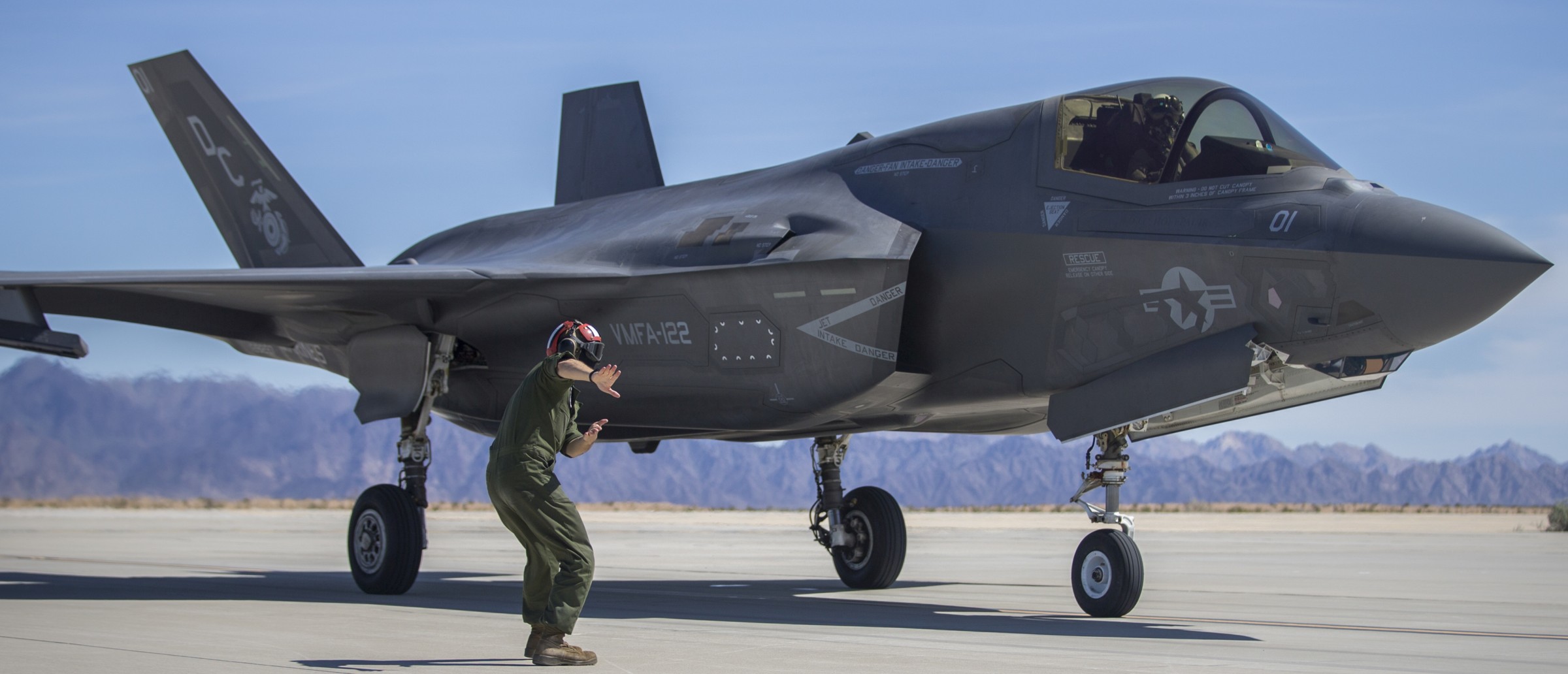 vmfa-122 flying leathernecks marine fighter attack squadron f-35b lightning ii 119