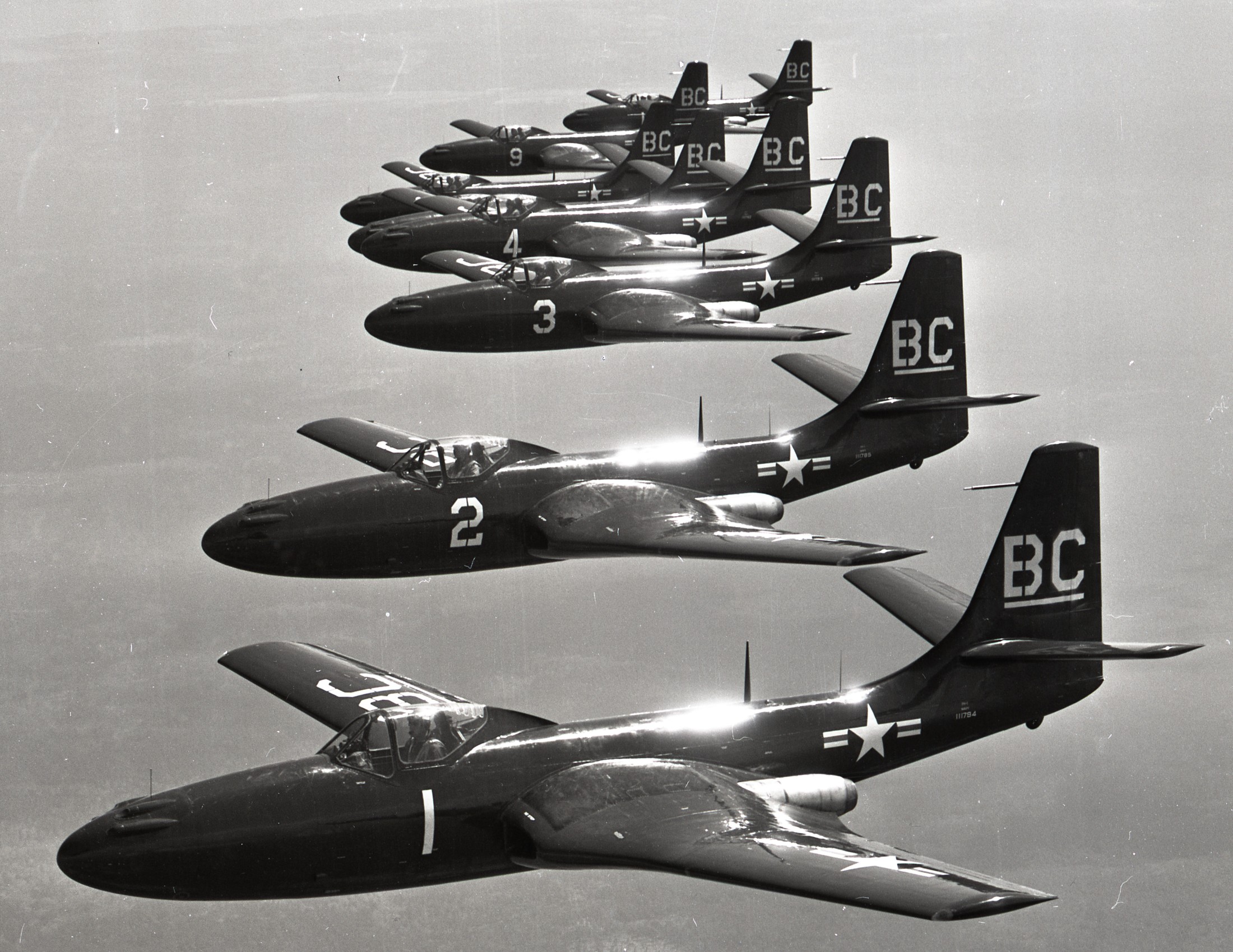 vmf-122 marine fighter squadron mcdonnell fh-1 phantom 1948 143