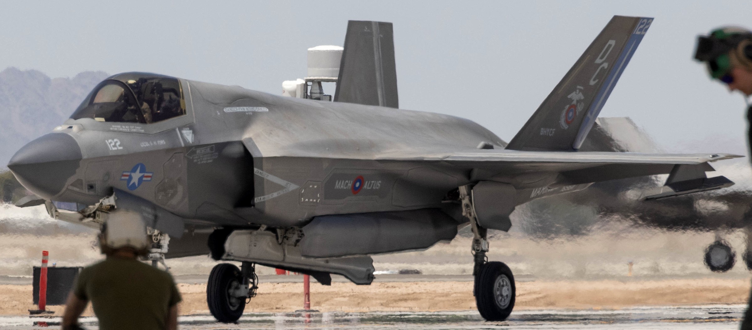 vmfa-122 flying lethernecks marine fighter attack squadron f-35b lightning ii mcas yuma arizona 185