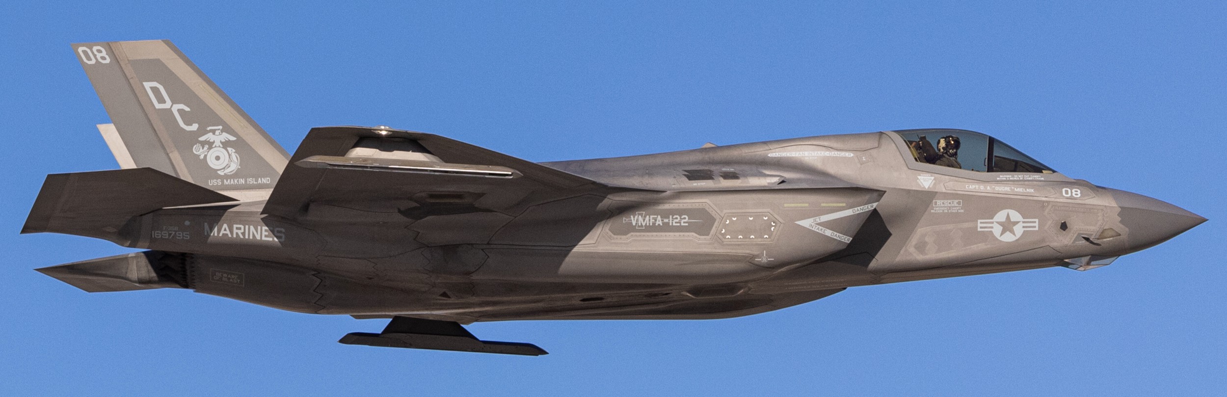 vmfa-122 flying lethernecks marine fighter attack squadron f-35b lightning ii exercise steel knight 23-2 inyokern 2023 189