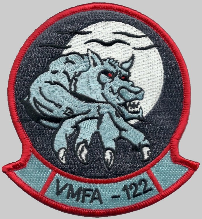 vmfa-122 werewolves insignia crest patch badge marine fighter attack squadron usmc 04