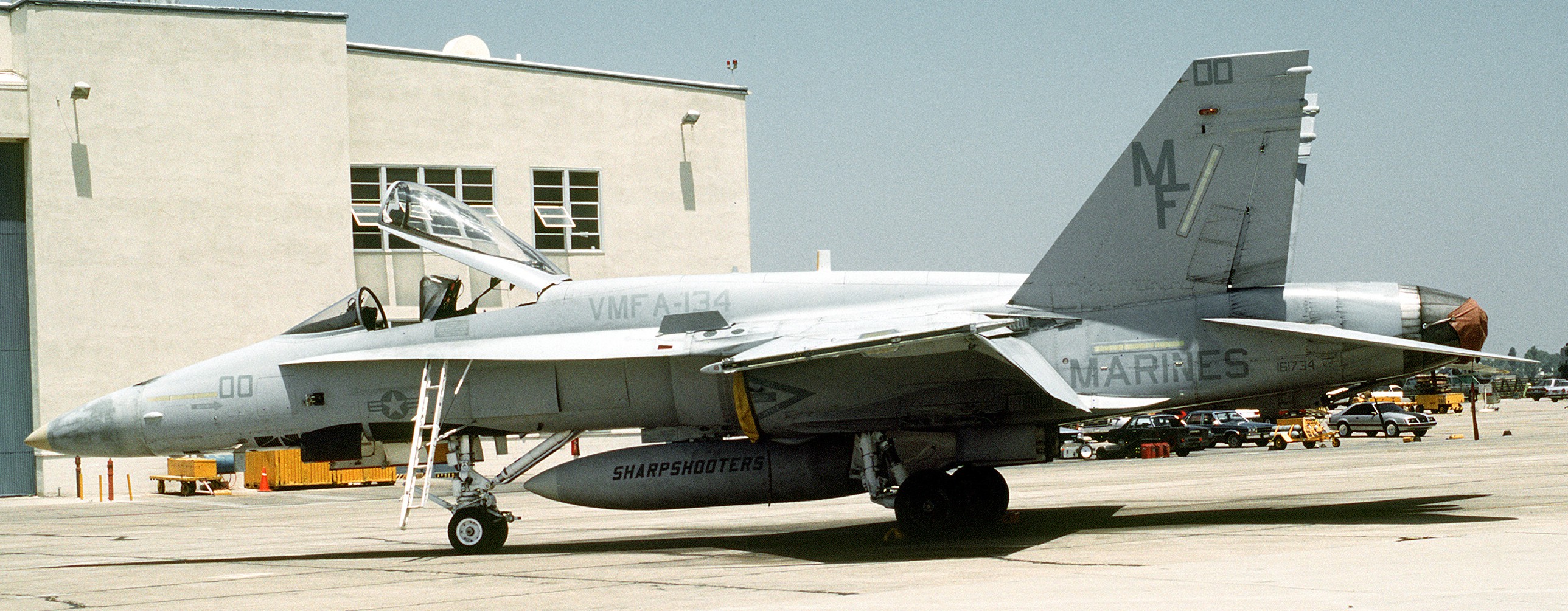 vmfa-134 smoke marine fighter attack squadron usmc f/a-18 hornet mcas el toro california 03