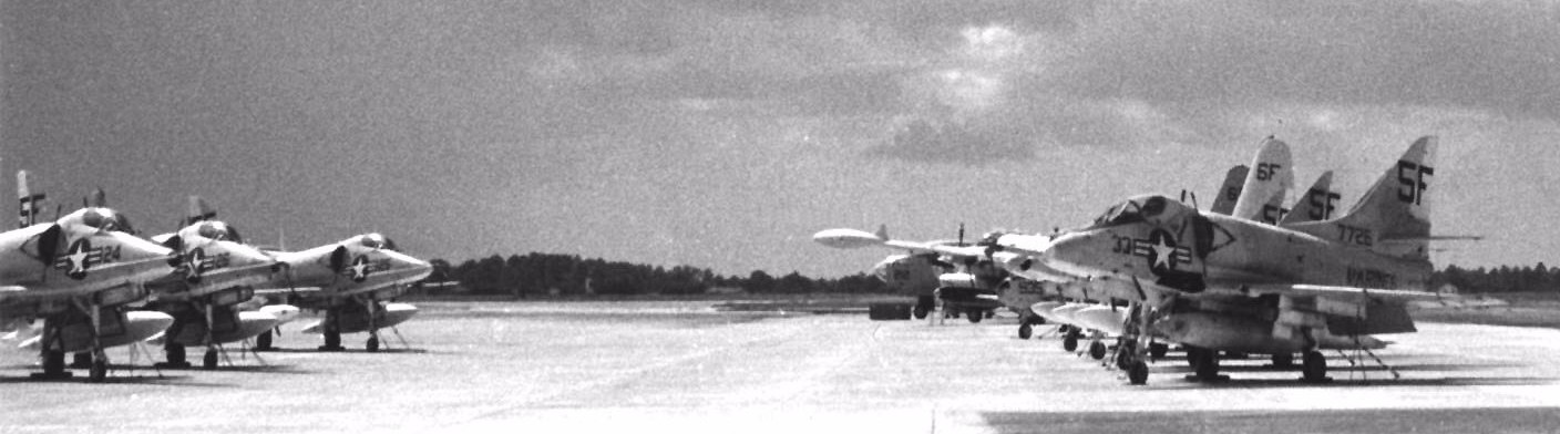 vma-142 flying gators marine attack squadron usmc a-4c skyhawk 02 nas jacksonville florida reserve