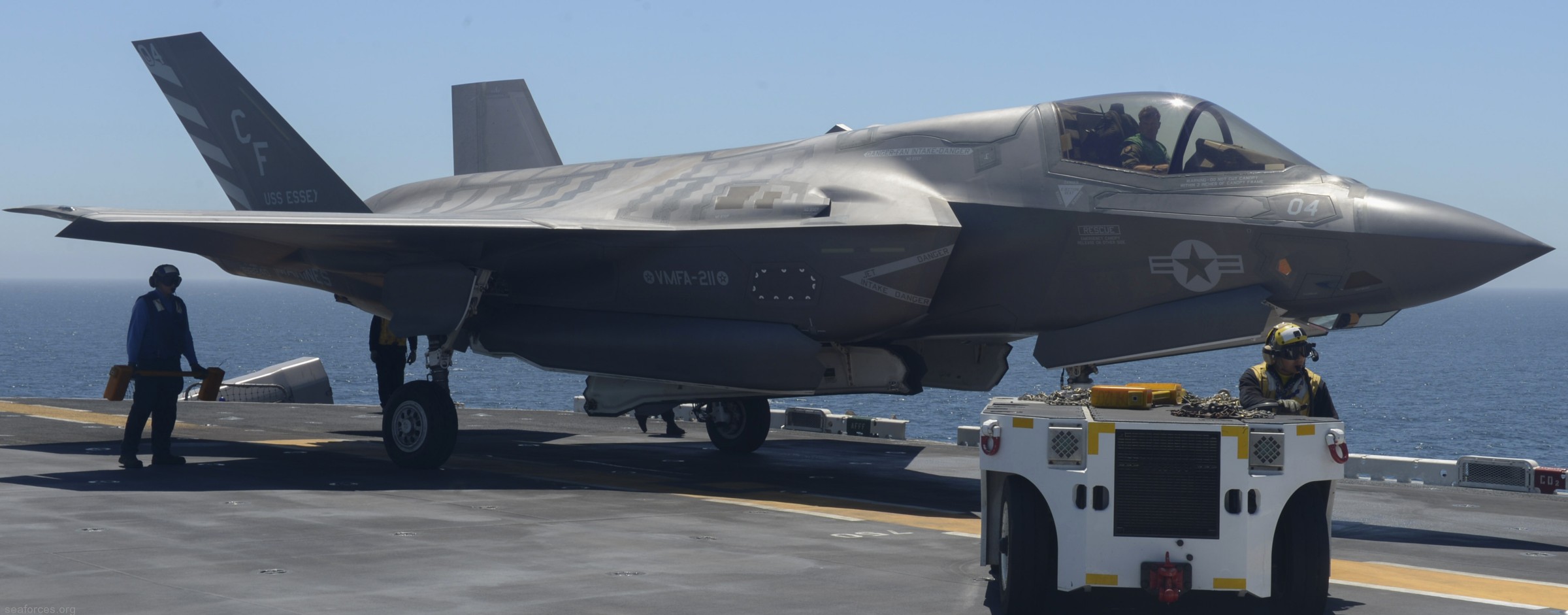 vmfa-211 avengers f-35b lightning ii jsf marine fighter attack squadron 45