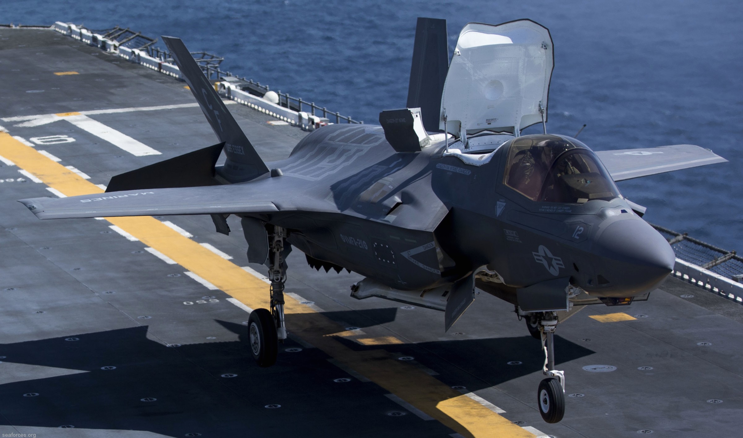 vmfa-211 avengers f-35b lightning ii jsf marine fighter attack squadron 48