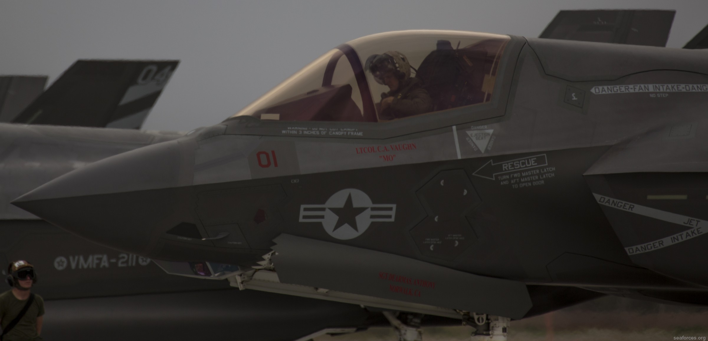 vmfa-211 avengers f-35b lightning ii jsf marine fighter attack squadron 90