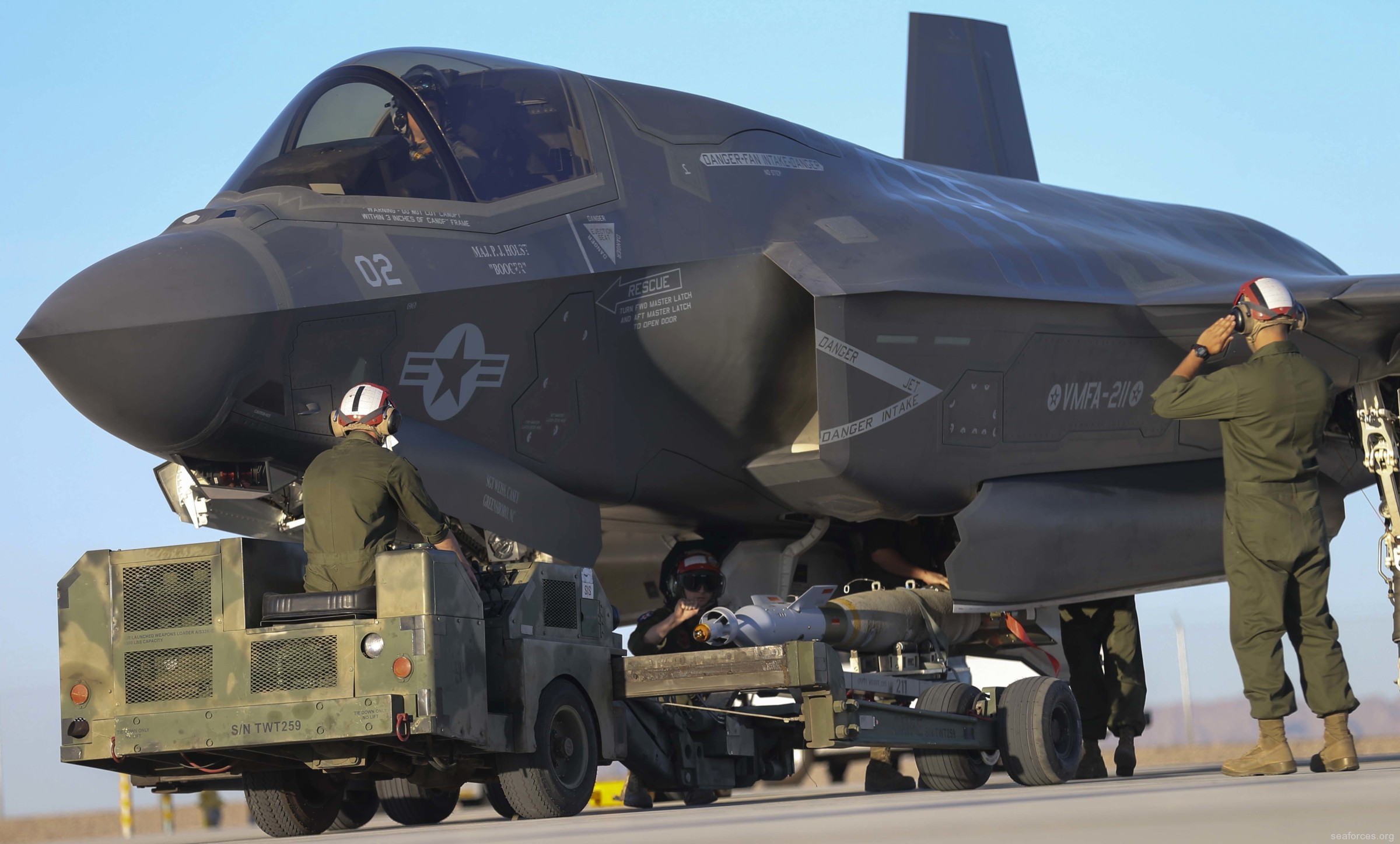 vmfa-211 avengers f-35b lightning ii jsf marine fighter attack squadron 107