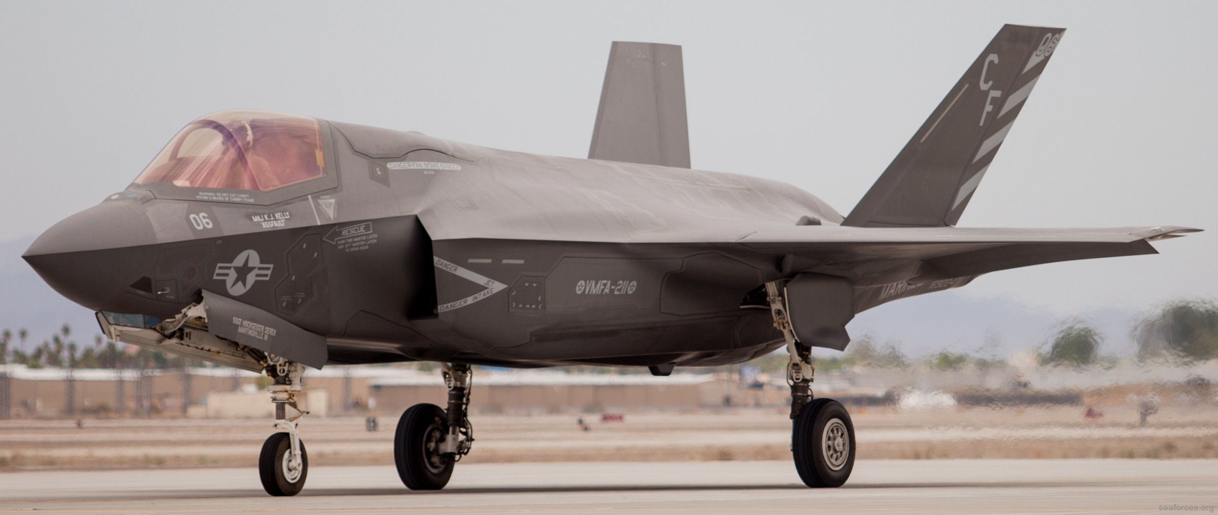 vmfa-211 avengers f-35b lightning ii jsf marine fighter attack squadron 112 first flight yuma arizona