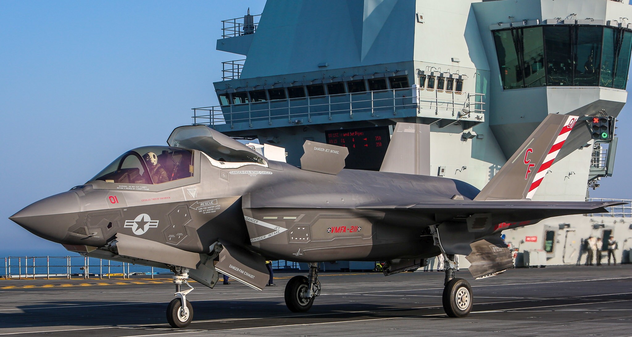 vmfa-211 wake island avengers f-35b lightning ii jsf marine fighter attack squadron 129