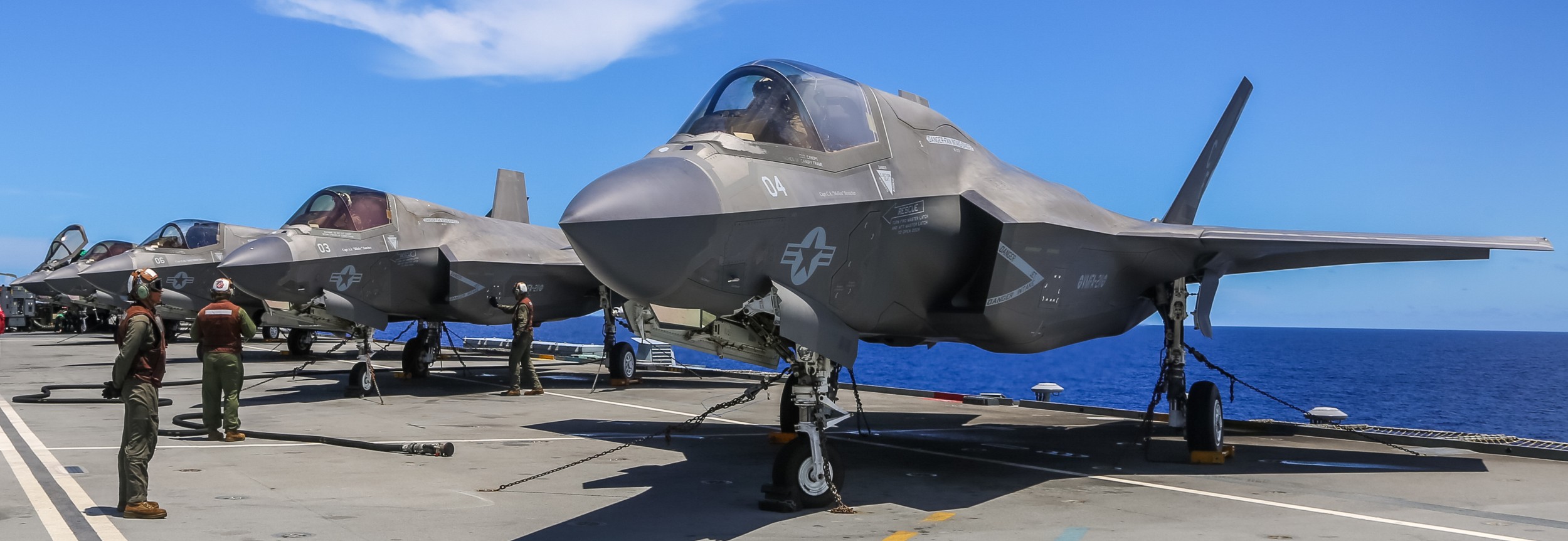 vmfa-211 wake island avengers f-35b lightning ii jsf marine fighter attack squadron 190 hms queen elizabeth r-08