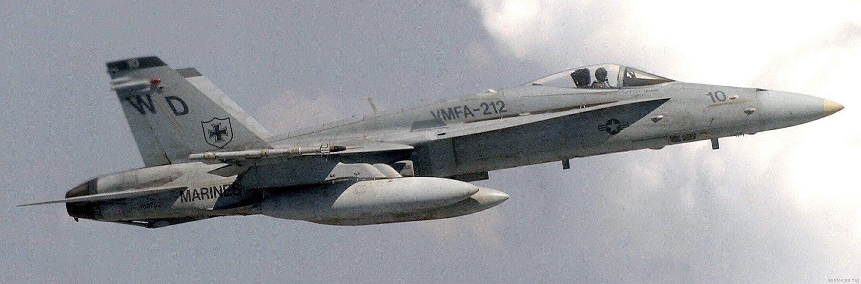 vmfa-212 lancers marine fighter attack squadron usmc strike f/a-18c hornet 10 exercise cope tiger 2003