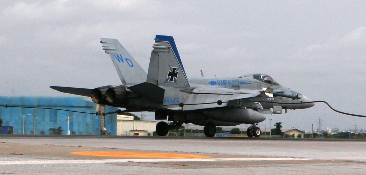 vmfa-212 lancers marine fighter attack squadron usmc strike f/a-18c hornet mcas futenma japan