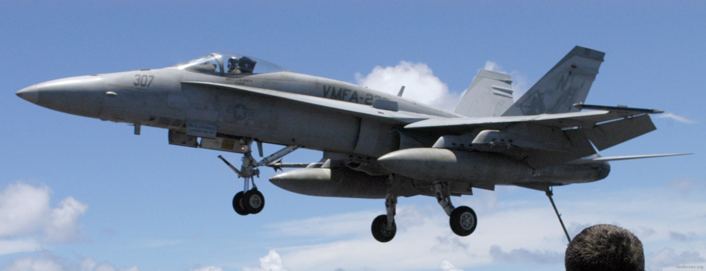 vmfa-232 red devils marine fighter attack squadron usmc f/a-18a+ hornet 10