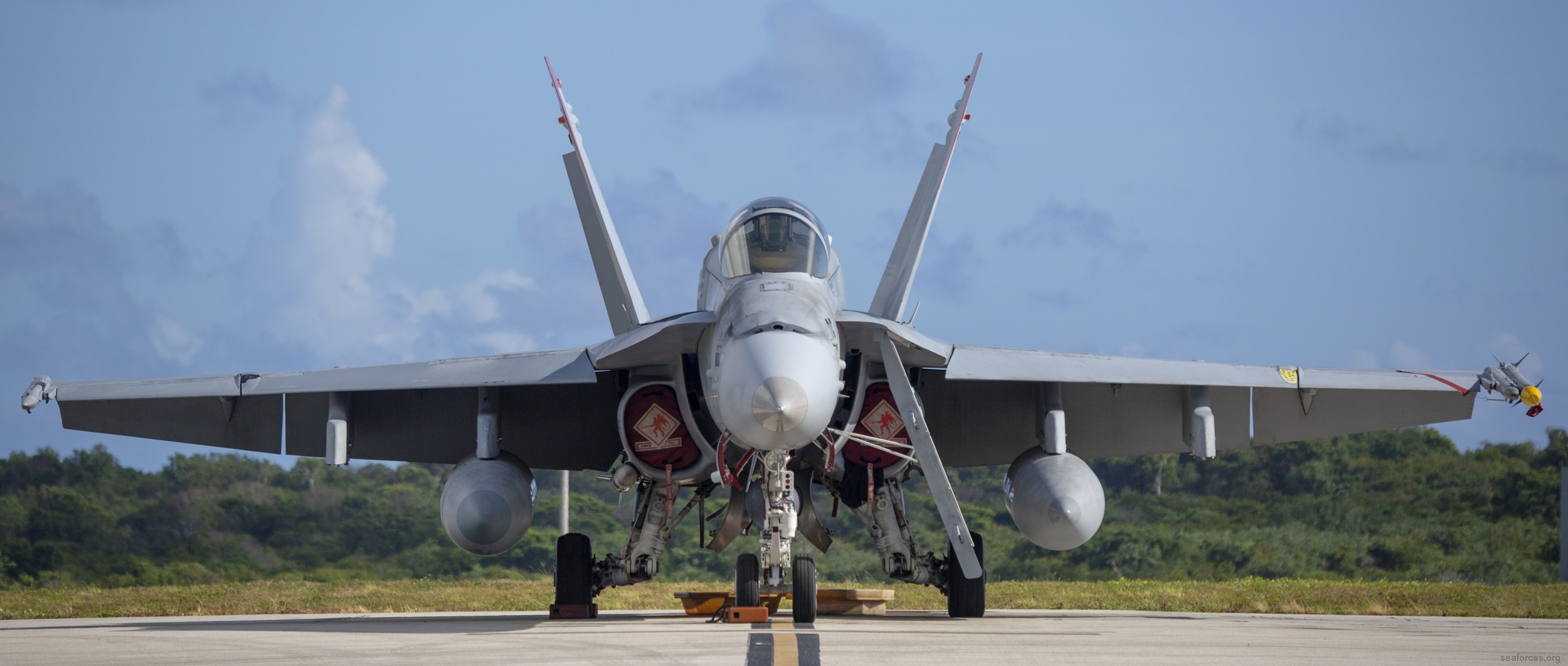 vmfa-232 red devils marine fighter attack squadron usmc f/a-18c hornet 32 andersen air force base guam