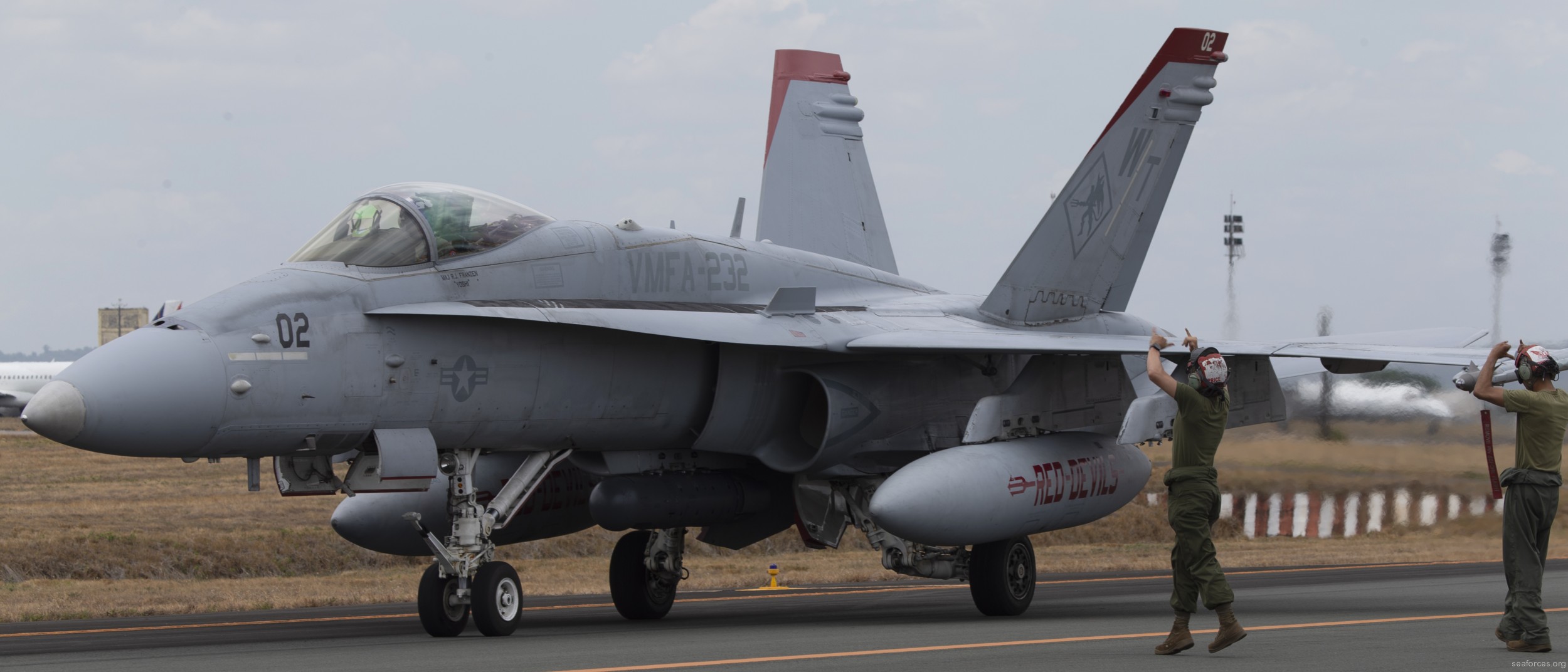 vmfa-232 red devils marine fighter attack squadron usmc f/a-18c hornet 47