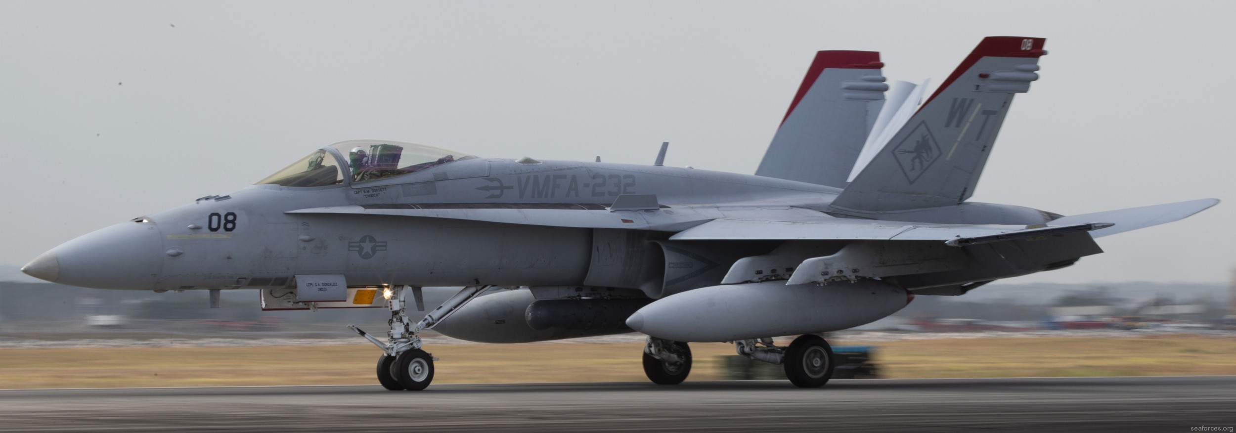 vmfa-232 red devils marine fighter attack squadron usmc f/a-18c hornet 49