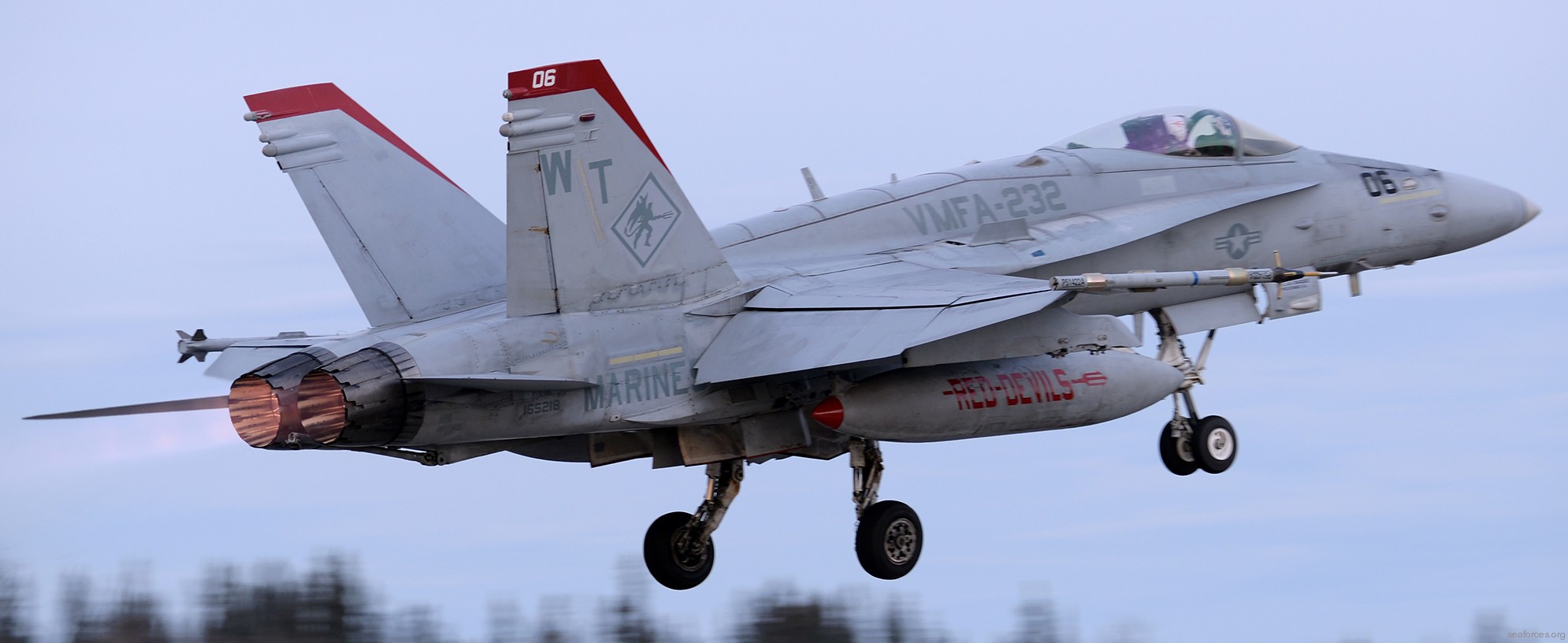 vmfa-232 red devils marine fighter attack squadron usmc f/a-18c hornet 117 exercise red flag alaska rfa