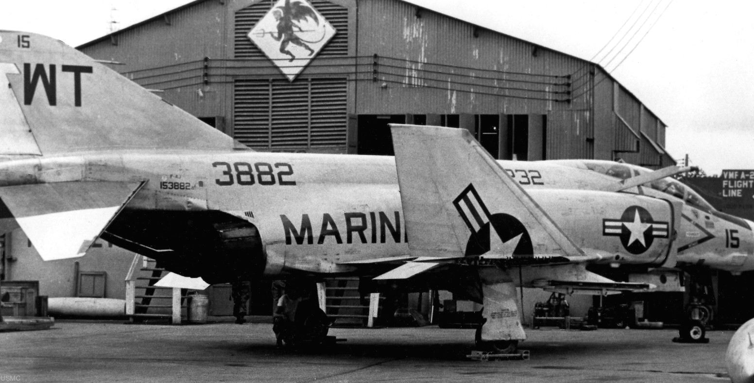 vmfa-232 red devils marine fighter attack squadron usmc f-4j phantom ii 193 nam phong airbase vietnam