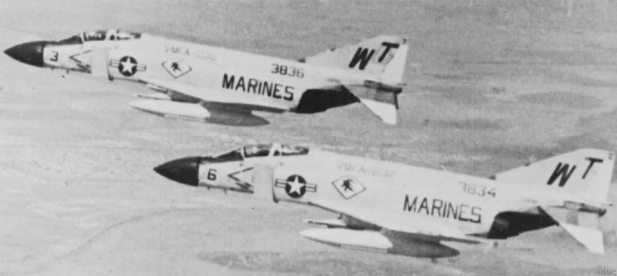 vmfa-232 red devils marine fighter attack squadron usmc f-4j phantom ii 200 vietnam war