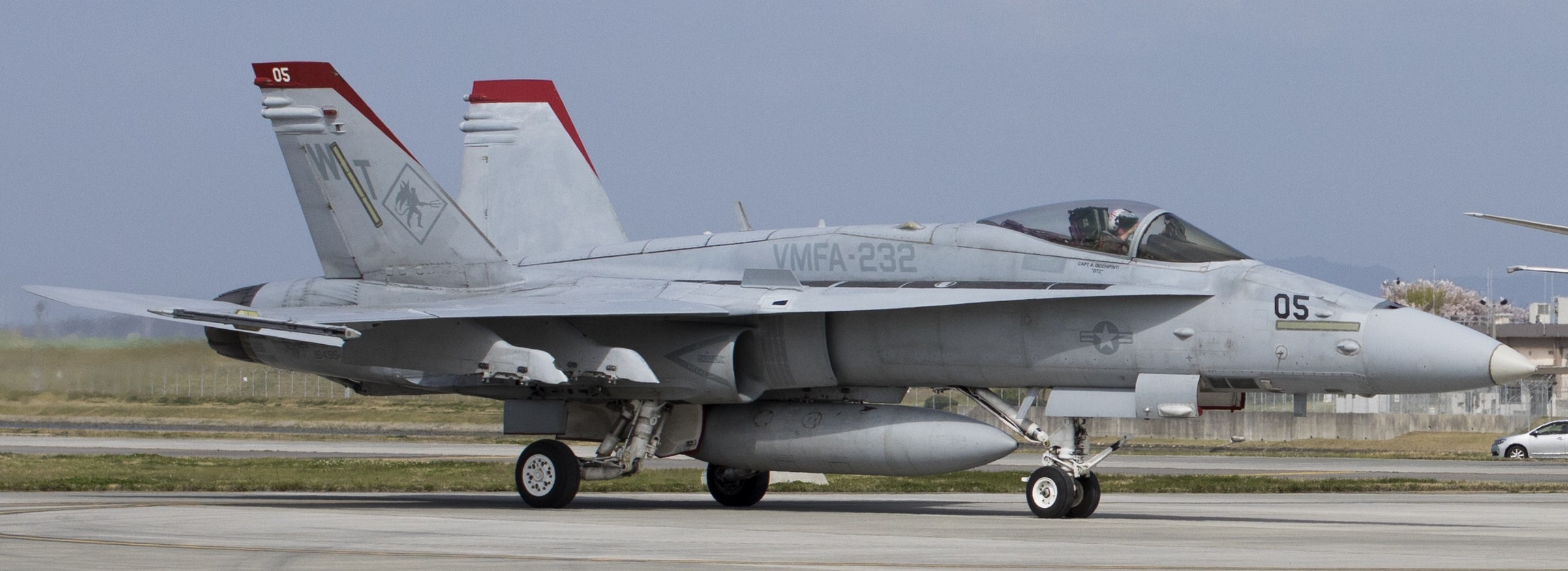 vmfa-232 red devils marine fighter attack squadron usmc f/a-18c hornet 230