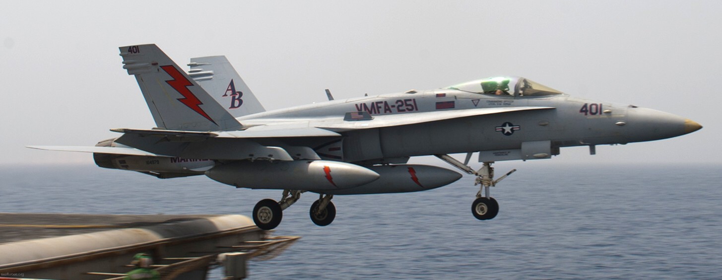 vmfa-251 thunderbolts marine fighter attack squadron f/a-18c hornet cvw-1 uss enterprise cvn-65 27