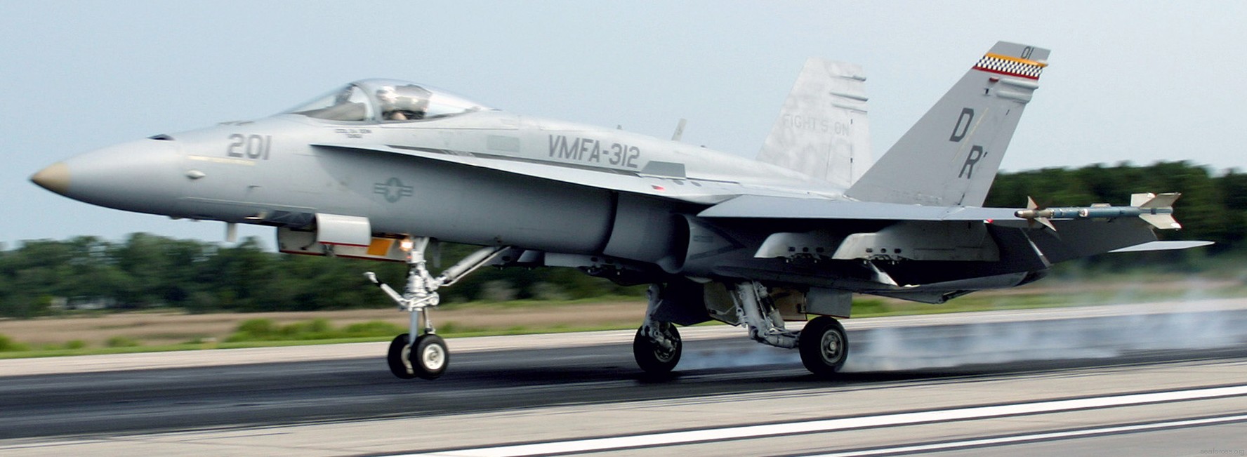 vmfa-312 checkerboards marine fighter attack squadron usmc f/a-18a+ hornet mcas beaufort south carolina 79