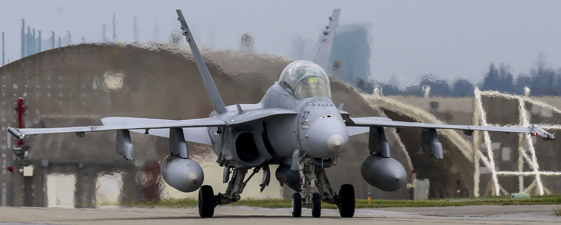 vmfa-312 checkerboards marine fighter attack squadron f/a-18d hornet kadena air base japan 2022 189