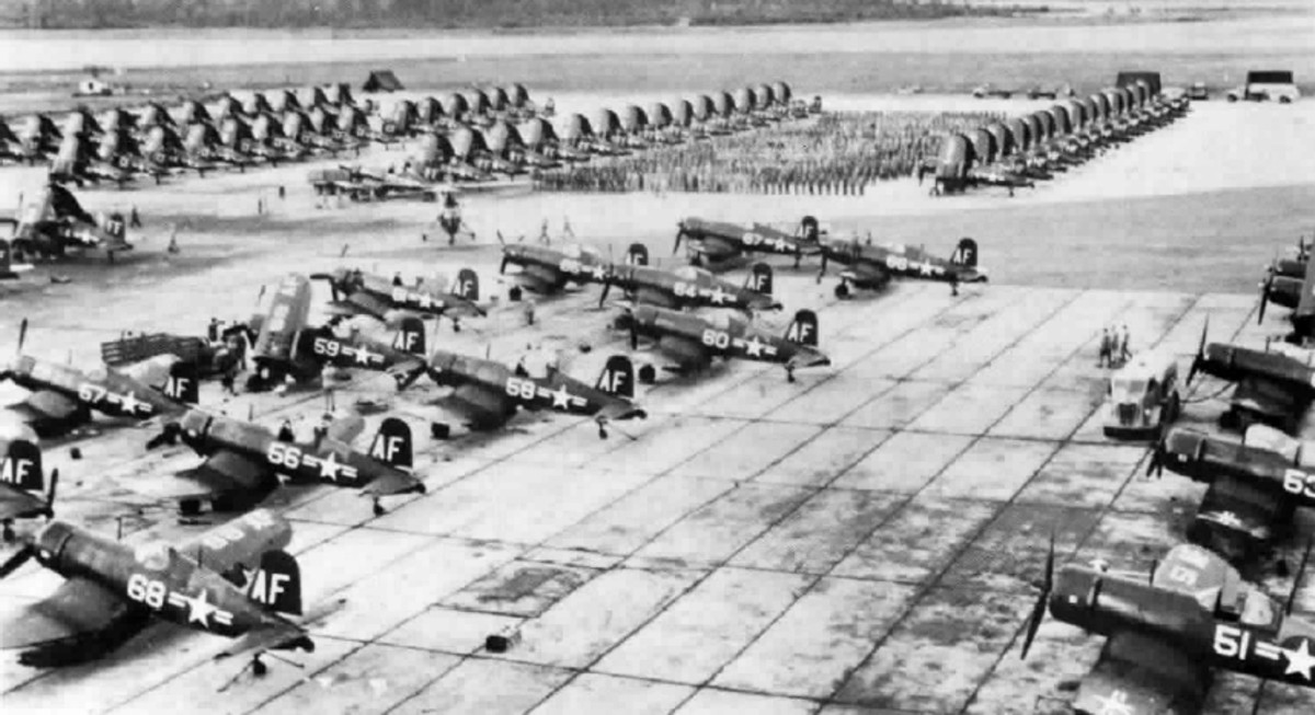 vmf-321 black barons marine fighter squadron usmc f4u-4 corsair mcas cherry point 06