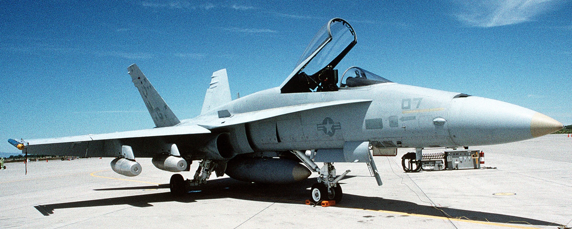 vmfa-321 hell's angels marine fighter attack squadron usmc f/a-18a hornet 19 nas fallon nevada