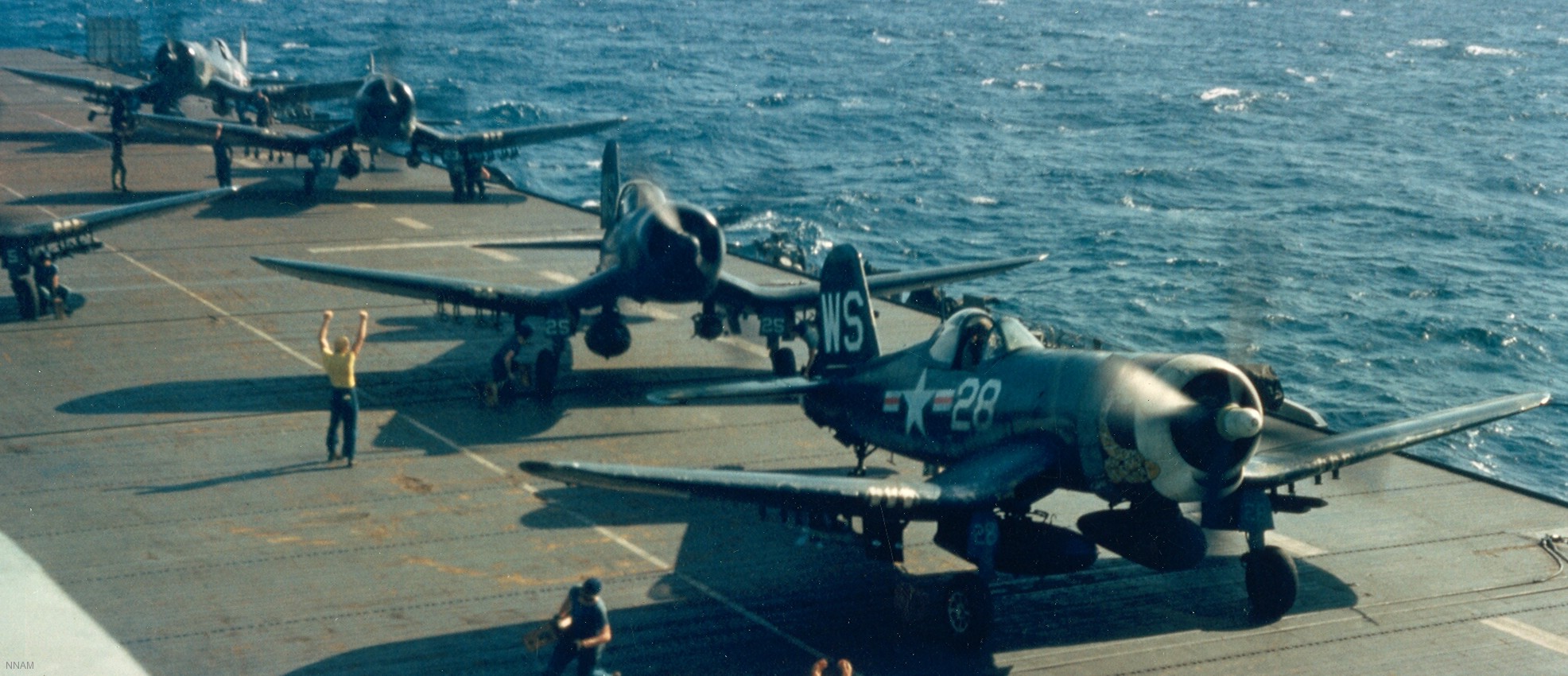 vmf-323 death rattlers marine fighter squadron usmc f4u-4 corsair 09 uss sicily cve-118