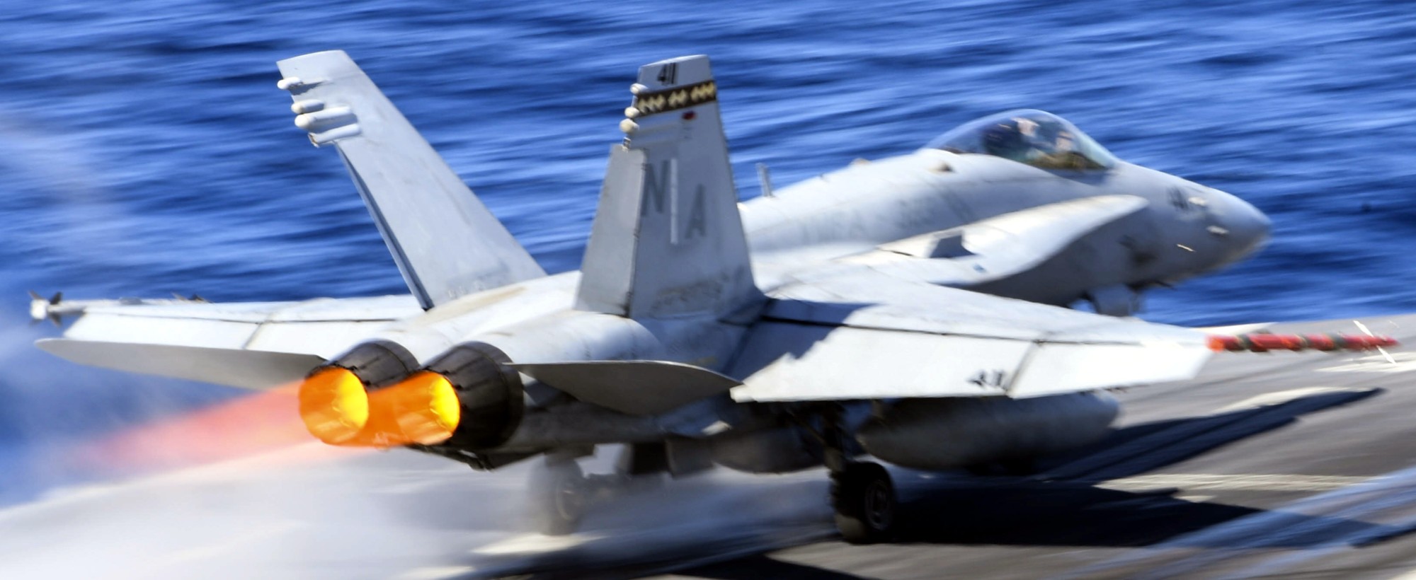 vmfa-323 death rattlers marine fighter attack squadron f/a-18c hornet cvw-17 uss nimitz cvn-68 05