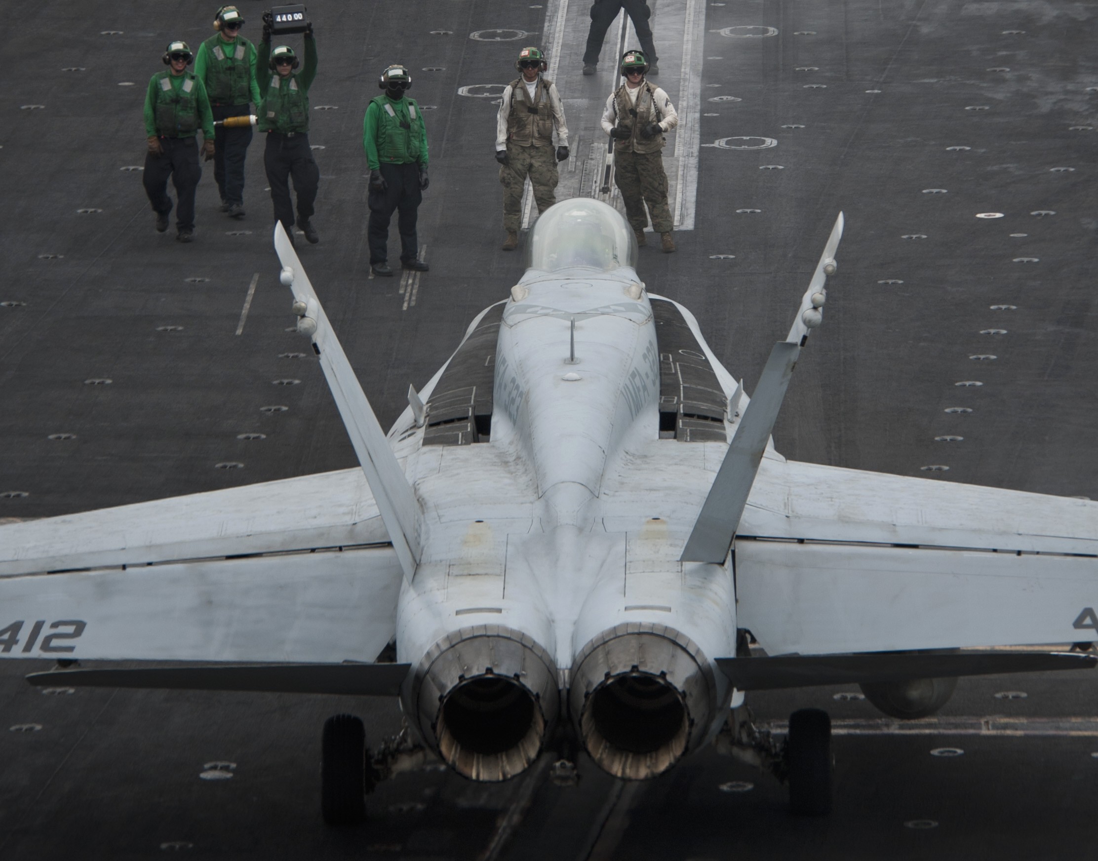 vmfa-323 death rattlers marine fighter attack squadron f/a-18c hornet cvw-11 uss nimitz cvn-68 60