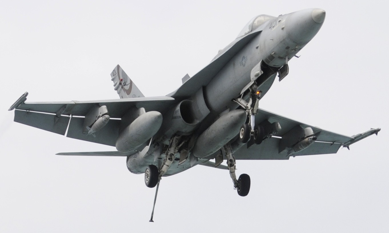 vmfa-323 death rattlers marine fighter attack squadron f/a-18c hornet cvw-11 uss nimitz cvn-68 65a