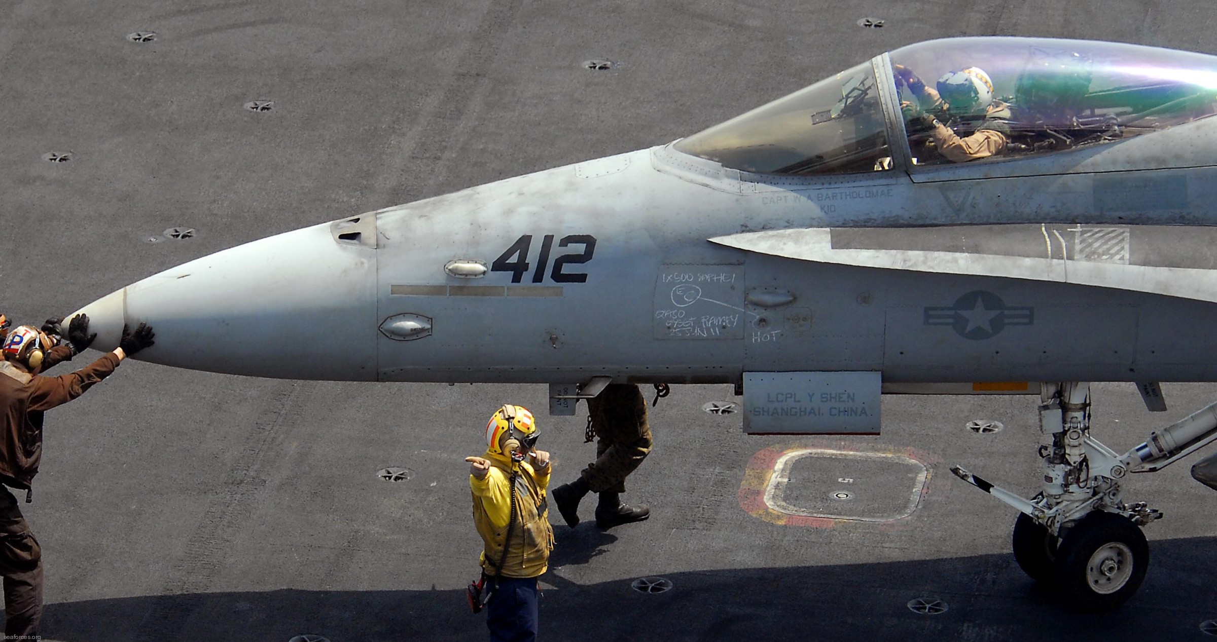 vmfa-323 death rattlers marine fighter attack squadron f/a-18c hornet cvw-11 uss nimitz cvn-68 86
