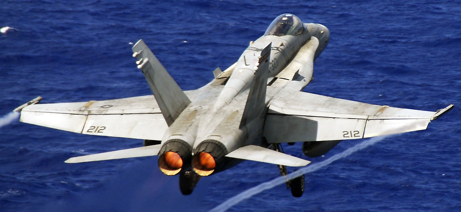 vmfa-323 death rattlers marine fighter attack squadron f/a-18c hornet cvw-9 uss john c. stennis cvn-74 90