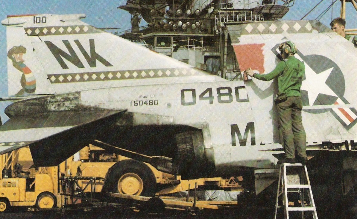 vmfa-323 death rattlers marine fighter attack squadron f-4n phantom ii 130 uss coral sea cv-43 cvw-14