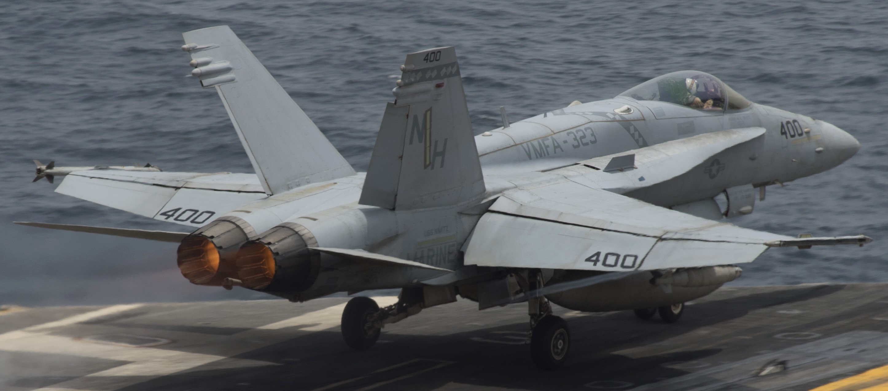 vmfa-323 death rattlers marine fighter attack squadron f/a-18c hornet cvw-11 uss nimitz cvn-68 138