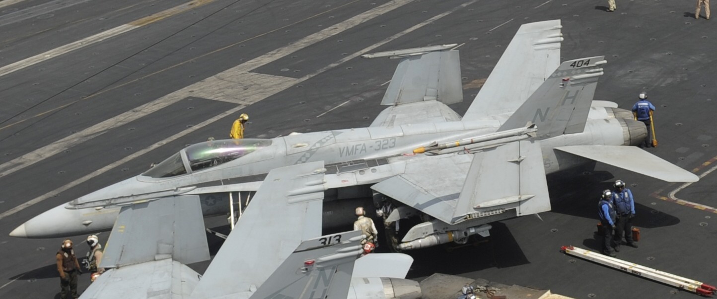 vmfa-323 death rattlers marine fighter attack squadron f/a-18c hornet cvw-11 uss nimitz cvn-68 145