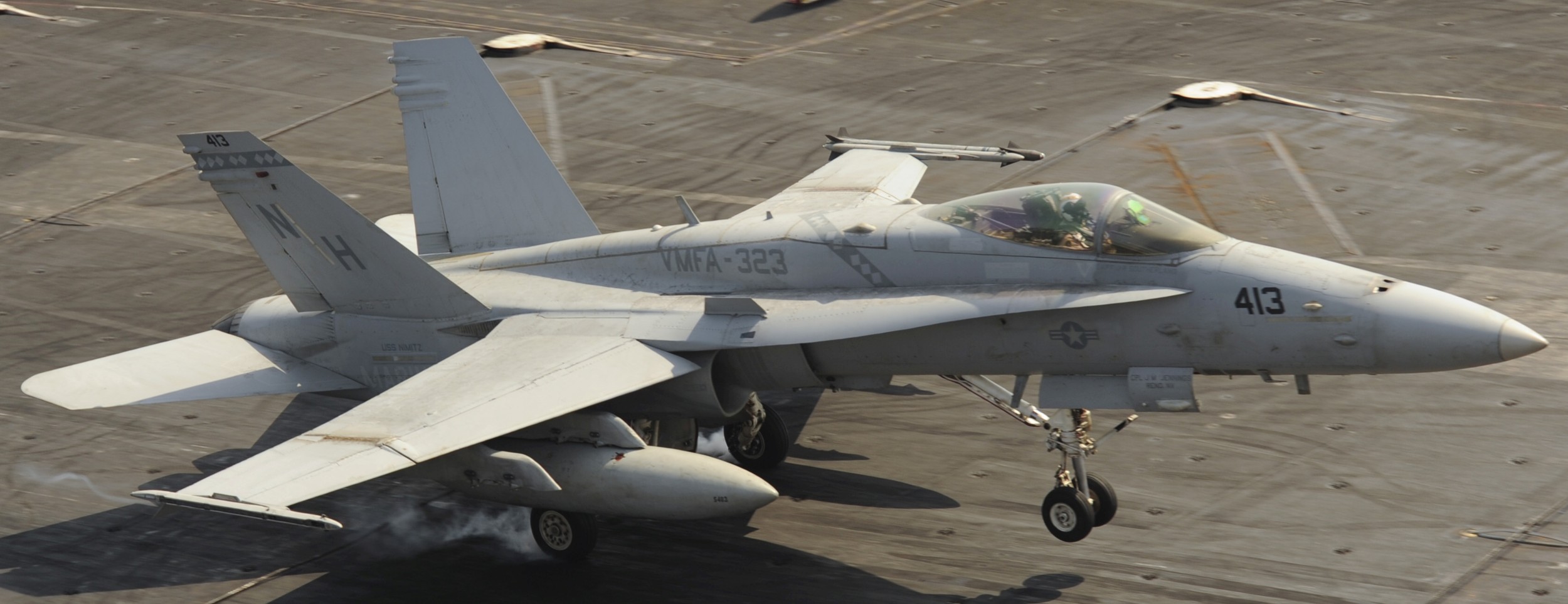 vmfa-323 death rattlers marine fighter attack squadron f/a-18c hornet cvw-11 uss nimitz cvn-68 148