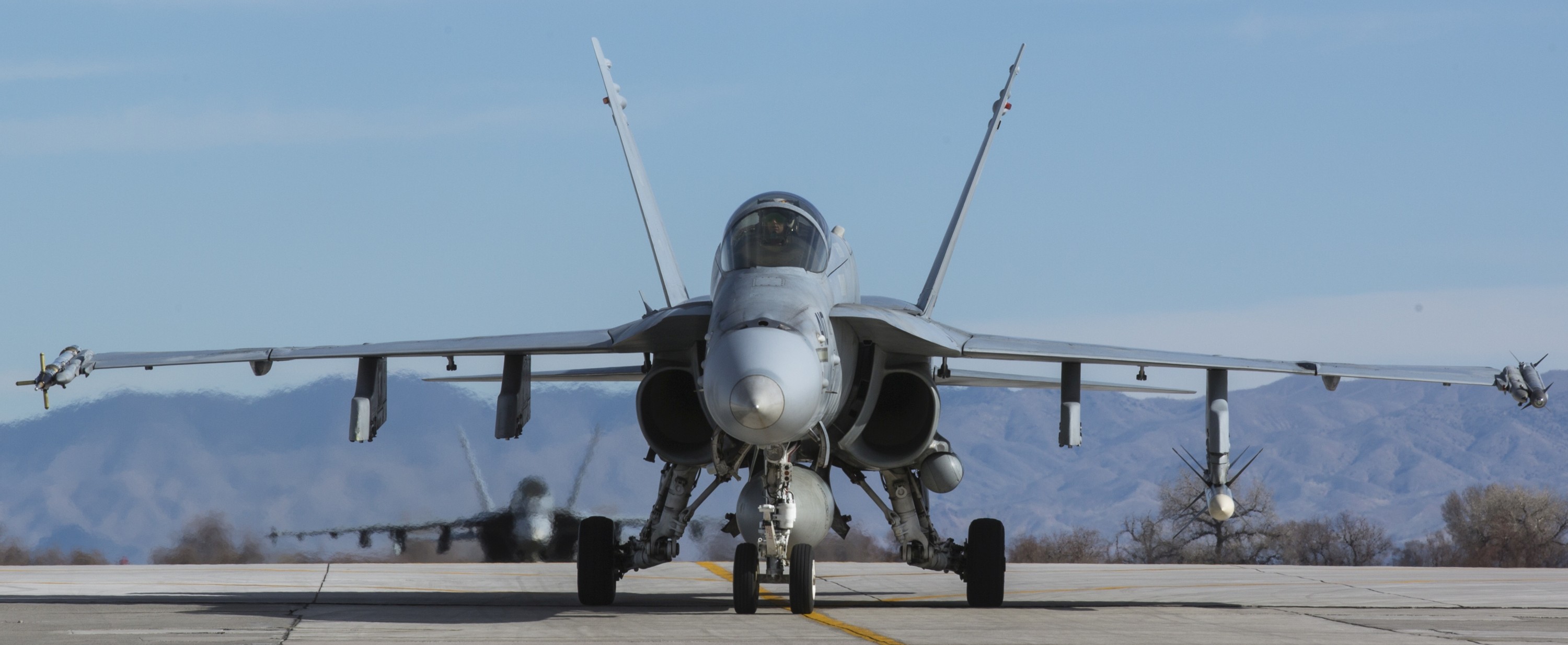 vmfa-323 death rattlers marine fighter attack squadron f/a-18c hornet 162 nas fallon nevada
